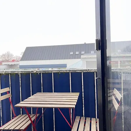 One Bedroom In Glostrup, Hovedvejen 182, דירה