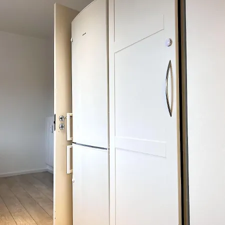 One Bedroom In Glostrup, Hovedvejen 182, דירה גלוסטרופ